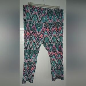 Colorful Chevron Pattern Capris